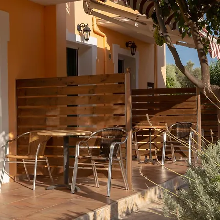 Vita Holidays & Studios Lefkada City