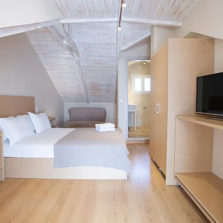 Vita Holidays & Studios Lefkada City