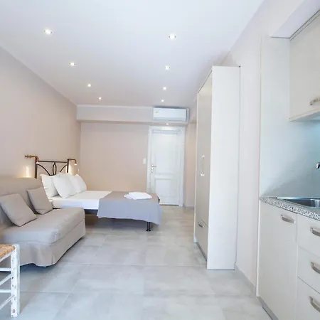 Vita Holidays & Studios Aparthotel Lefkada City