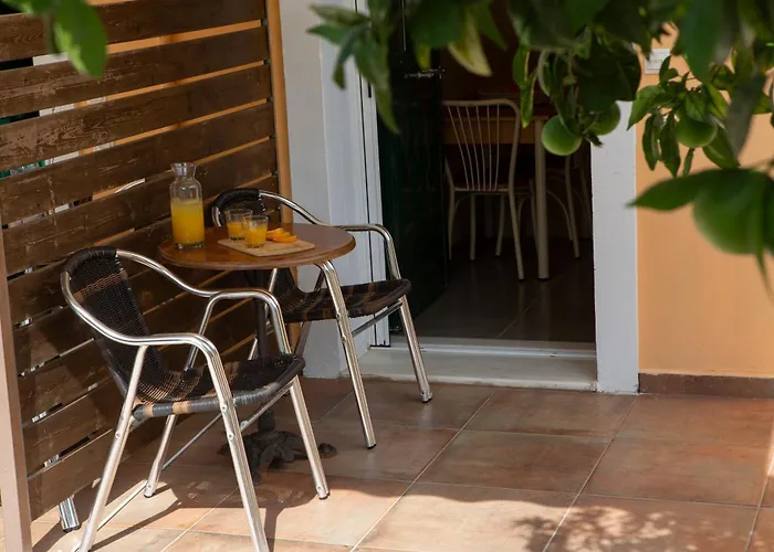 Holidays Apartmanhotel