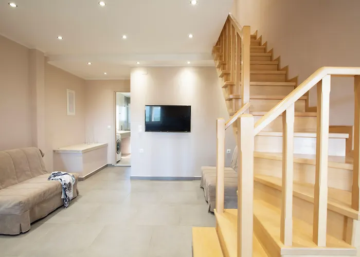 Holidays Apartmanhotel 4*