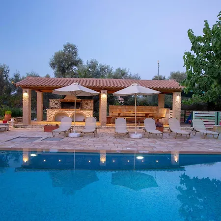 Aparthotel Holidays 3*