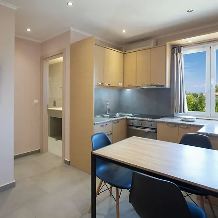 Vita Holidays & Studios Lefkada City