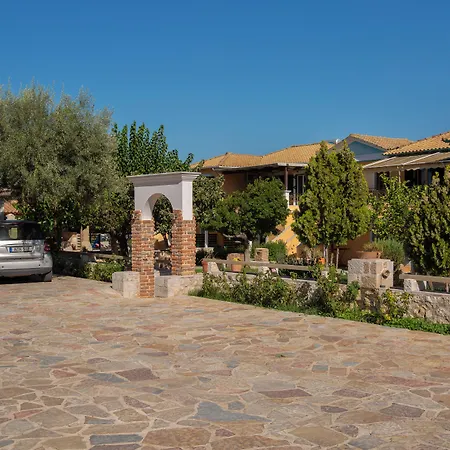 Vita Holidays & Studios